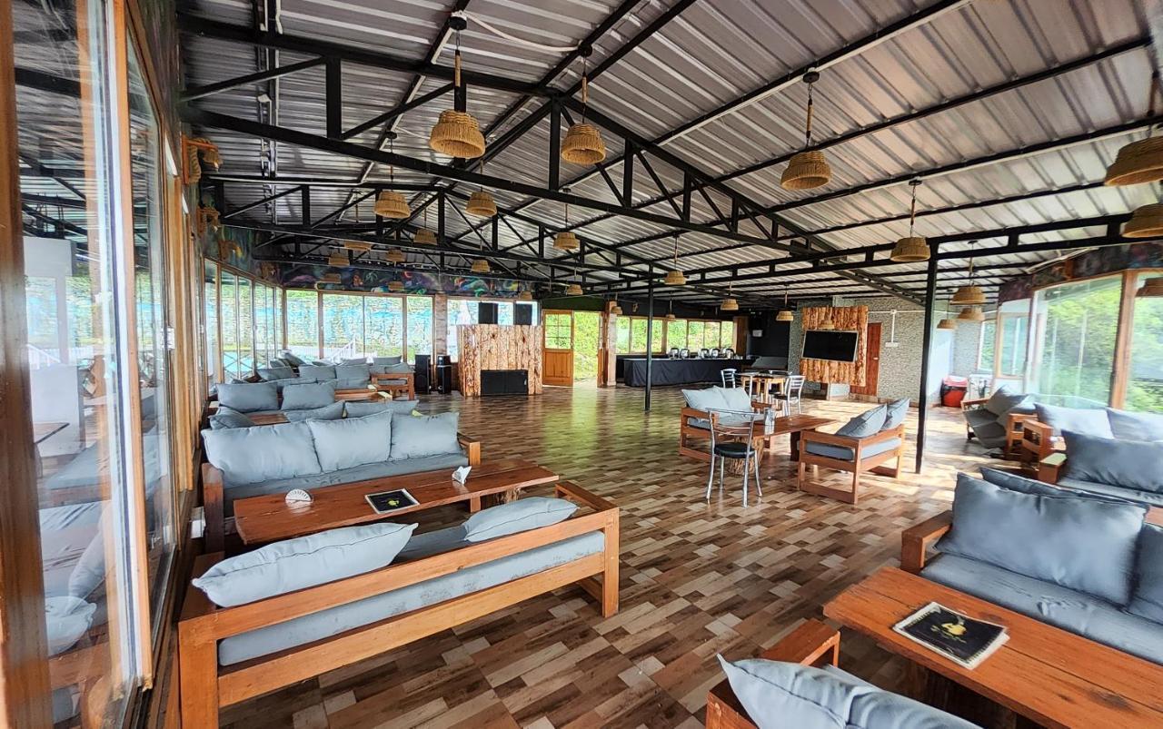 Shiva Valley Resort Kokhliyal Gaon Exteriör bild