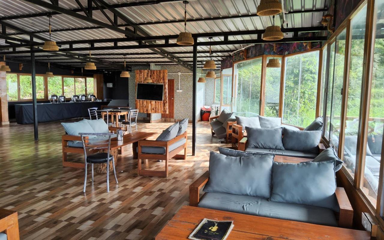 Shiva Valley Resort Kokhliyal Gaon Exteriör bild