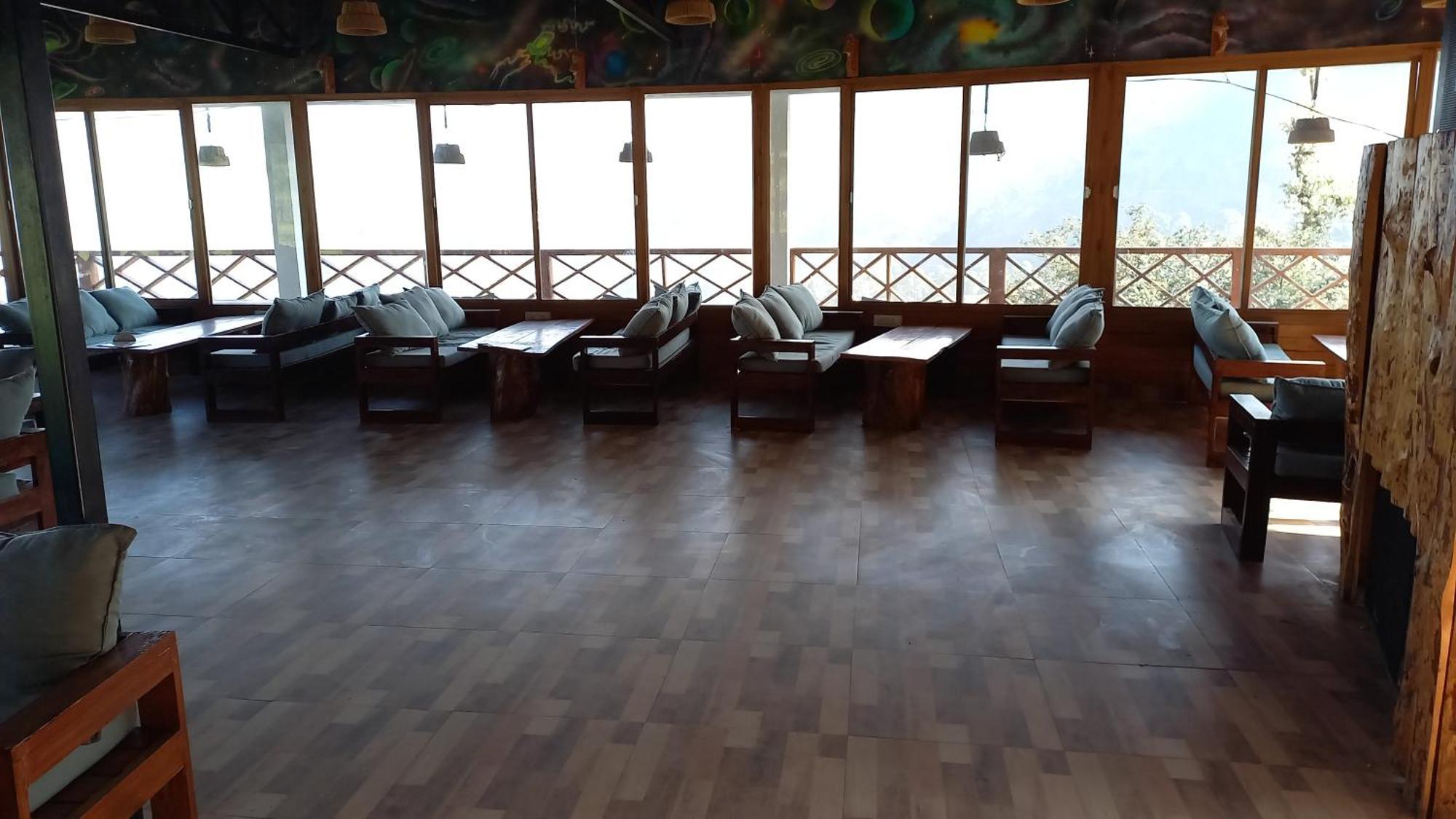 Shiva Valley Resort Kokhliyal Gaon Exteriör bild